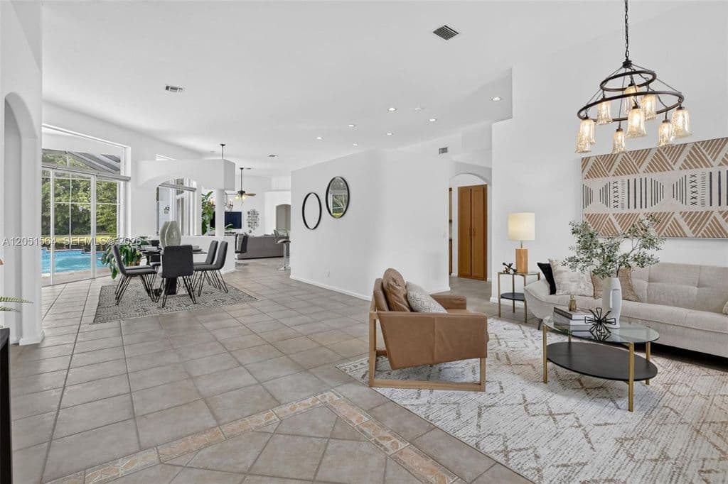 6-bedroom Single-Family Home — 1164 Ginger Cir