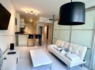 1+1 Condo — 100 Lincoln Rd #526, Miami Beach, 33139