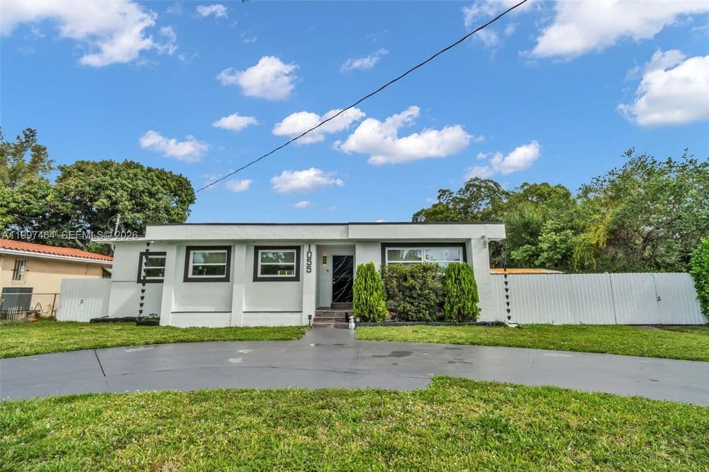 3-bedroom Single-Family Home — 1055 NE 144th St