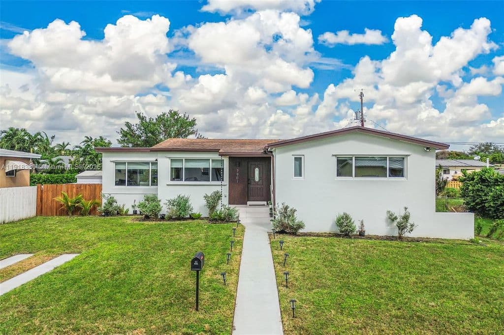 3+1 Müstakil ev — 7901 SW 22nd St
