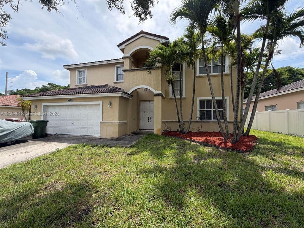5-bedroom Single-Family Home — 2329 NW 184th Ter