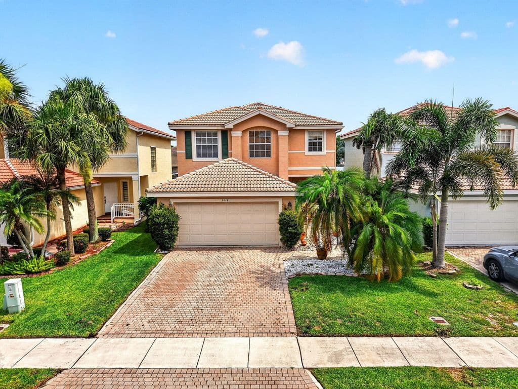 4+1 Müstakil ev — 5018 Starblaze Drive