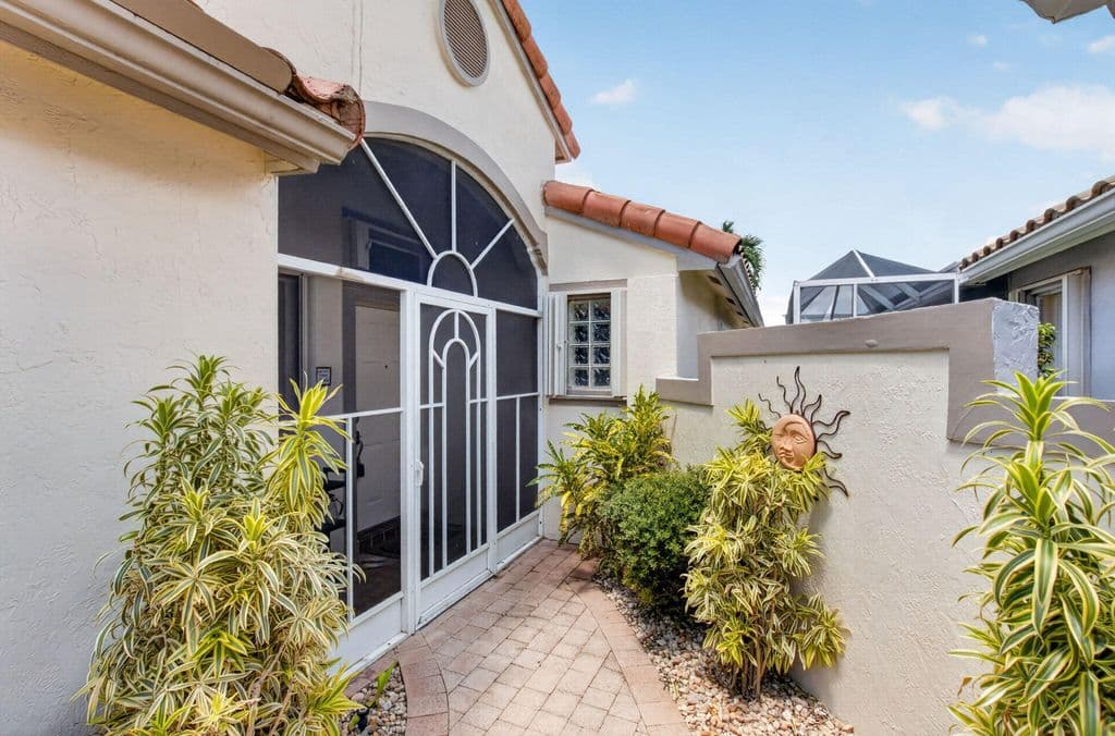 3-bedroom Single-Family Home — 11585 Augustus Drive