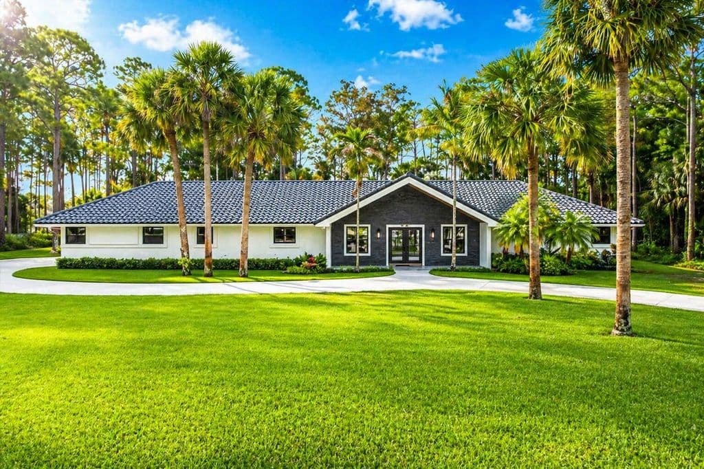 5+1 Müstakil ev — 14756 Stirrup Lane
