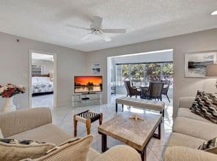 2-bedroom Condo — 4270 NW 40th Street #302, Fort Lauderdale, 33319