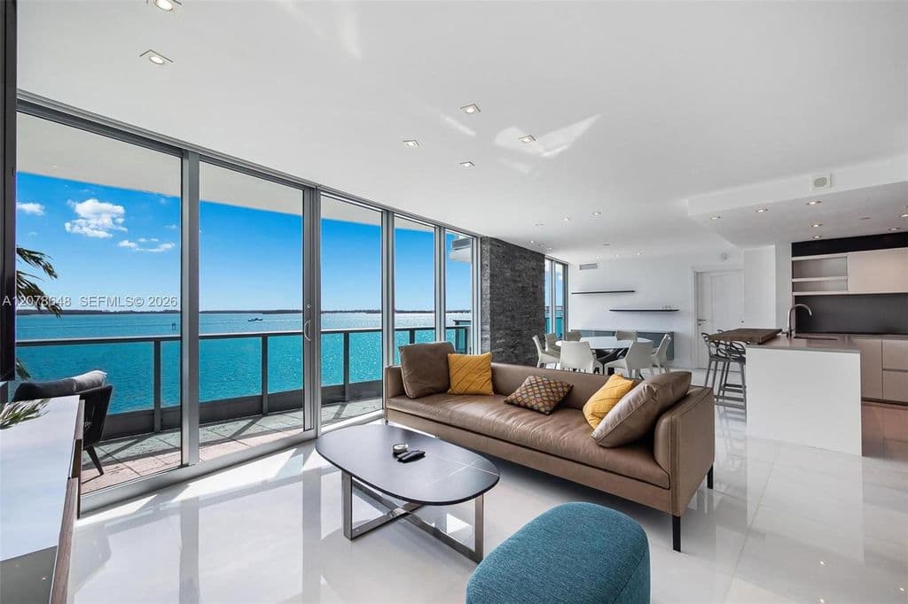 2-bedroom Condo — 1331 Brickell Bay Drive Blvd #33