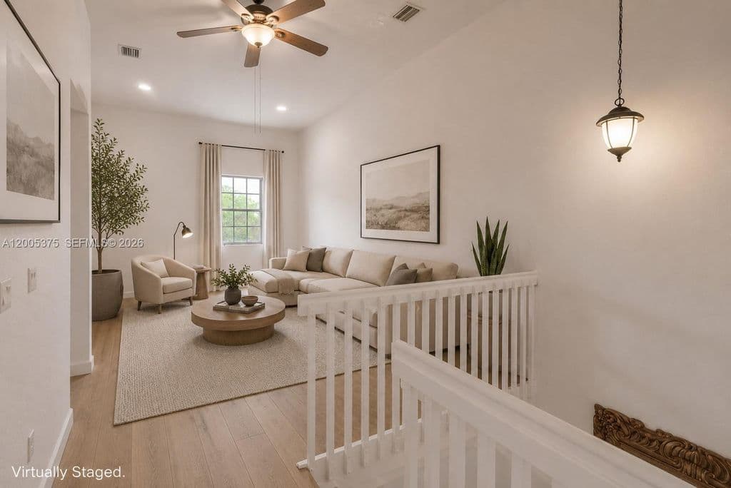 3-bedroom Property — 623 SW 146th Ter