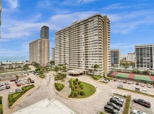 2-bedroom Condo — 1965 S Ocean Dr APT 7K, Hallandale Beach, 33009