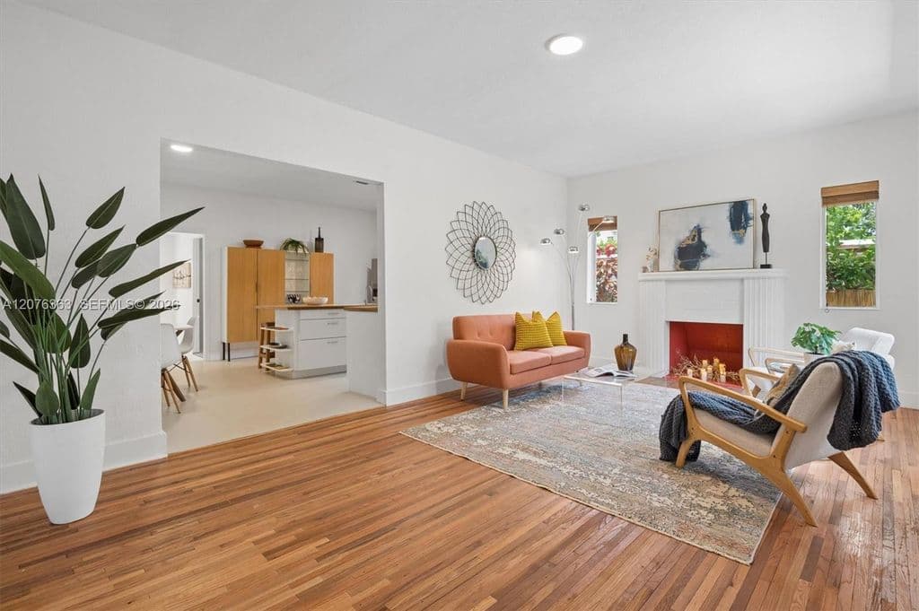 2-bedroom Single-Family Home — 8230 NE 1st Pl