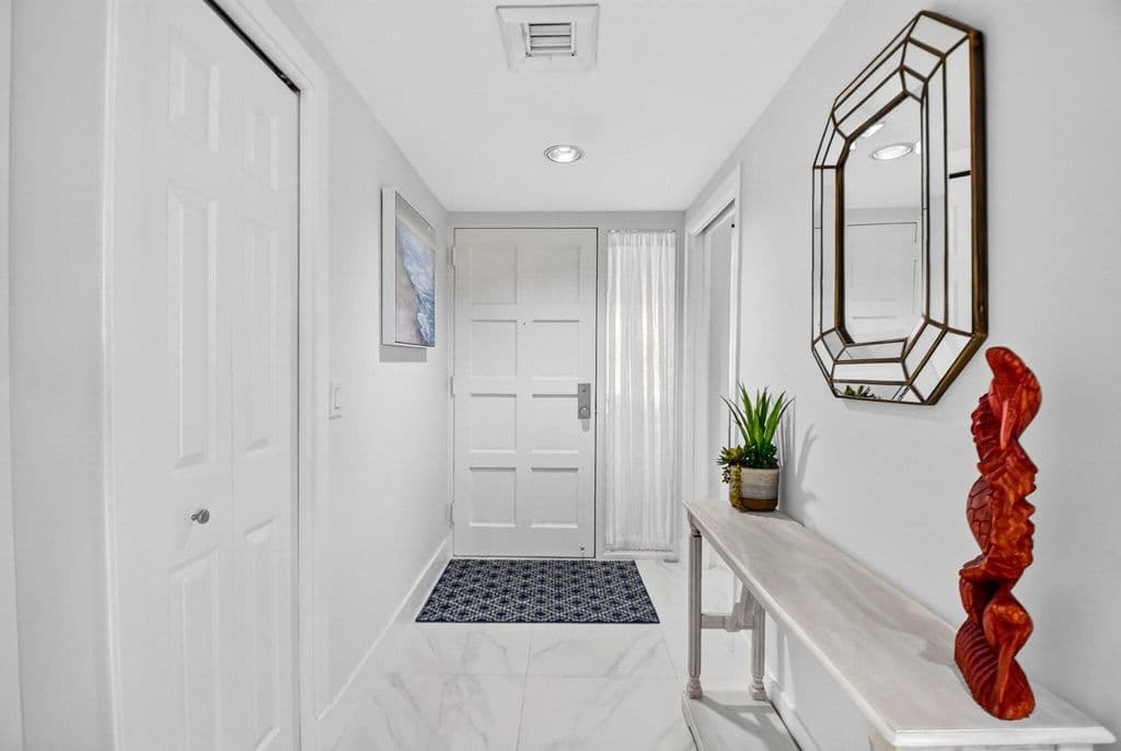 3+1 Condo — 1149 Marine Way E #G3L