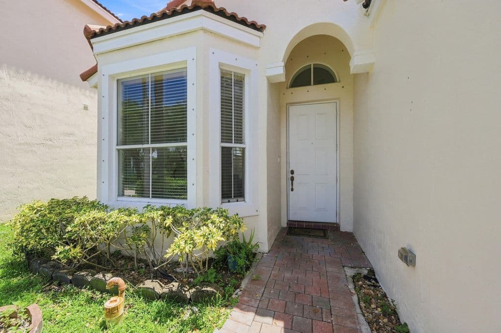 3+1 Müstakil ev — 7778 NW 17th Place