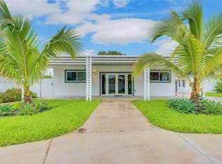 4-bedroom Single-Family Home — 2247 NW 2nd St, Miami, 33125