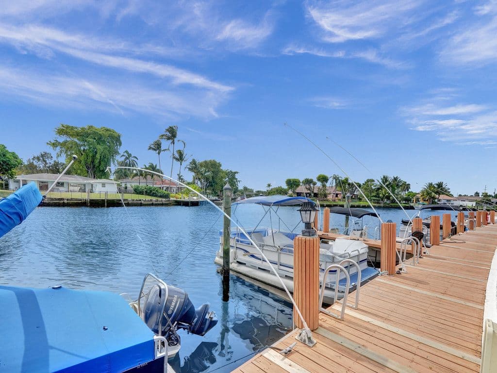 2-bedroom Condo — 160 CYPRESS CLUB Drive #630