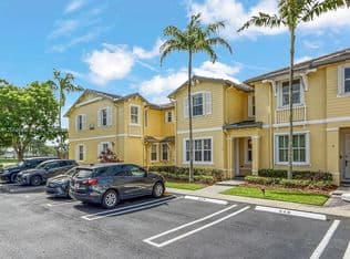 3+1 Townhouse — 2928 SE 2nd St Unit 3, Homestead, 33033