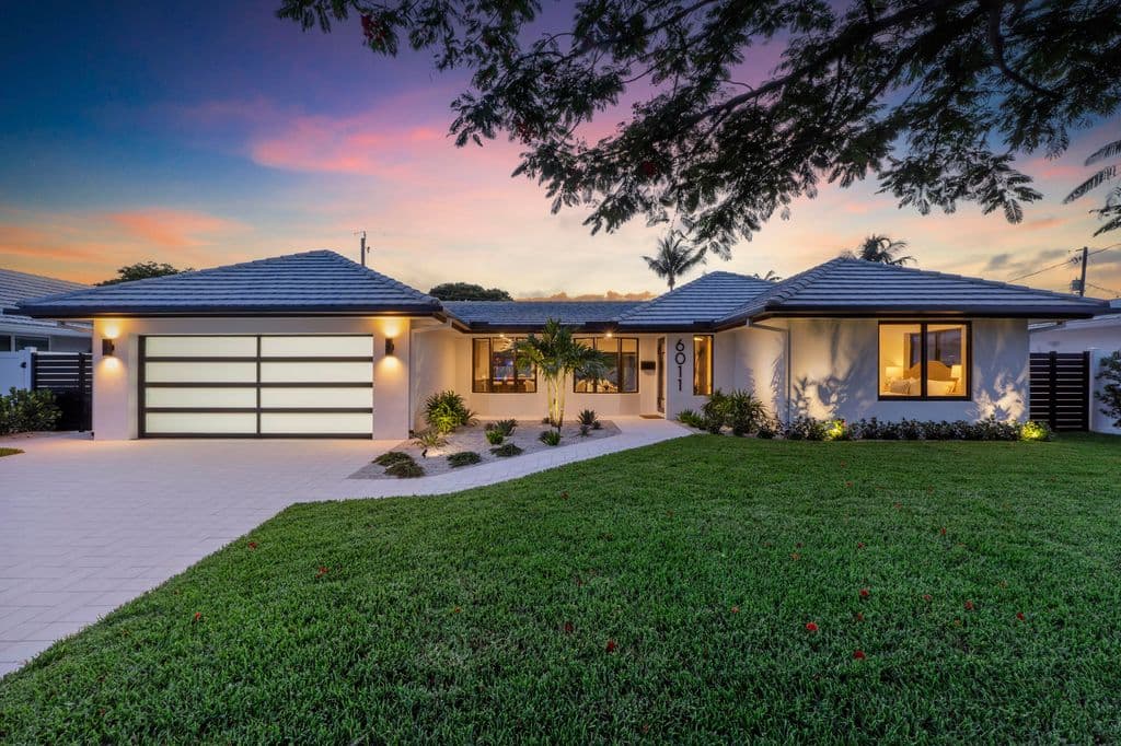 3-bedroom Single-Family Home — 6011 NE 19th Avenue
