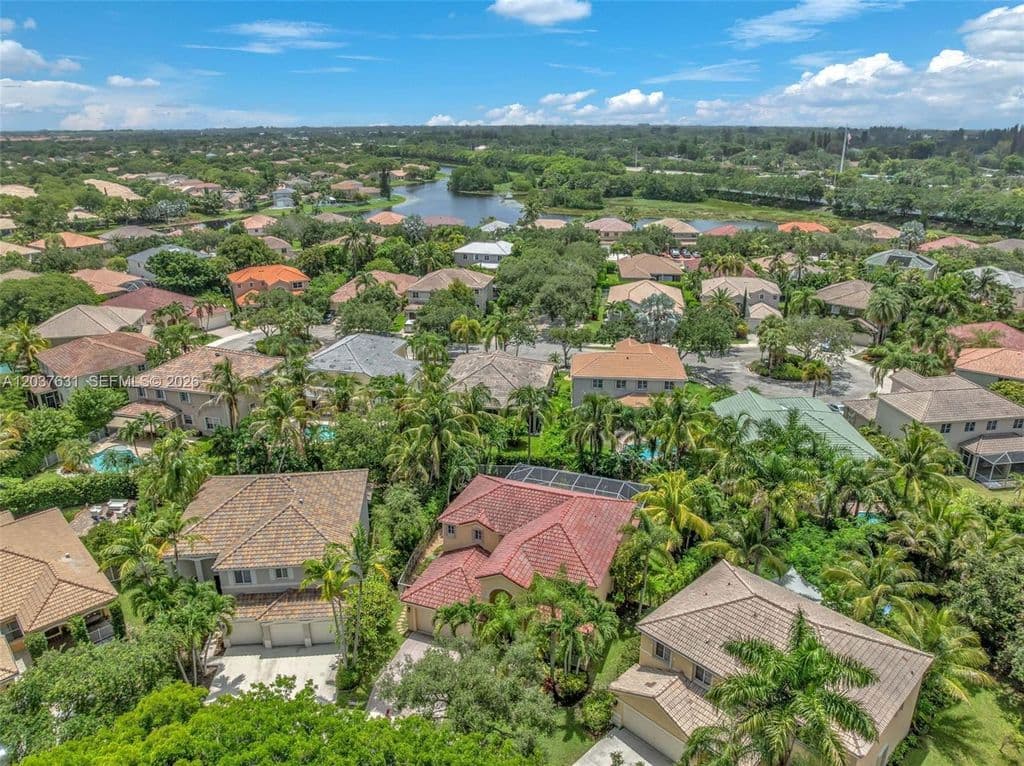 4+1 Müstakil ev — 4110 Laurel Ridge Cir