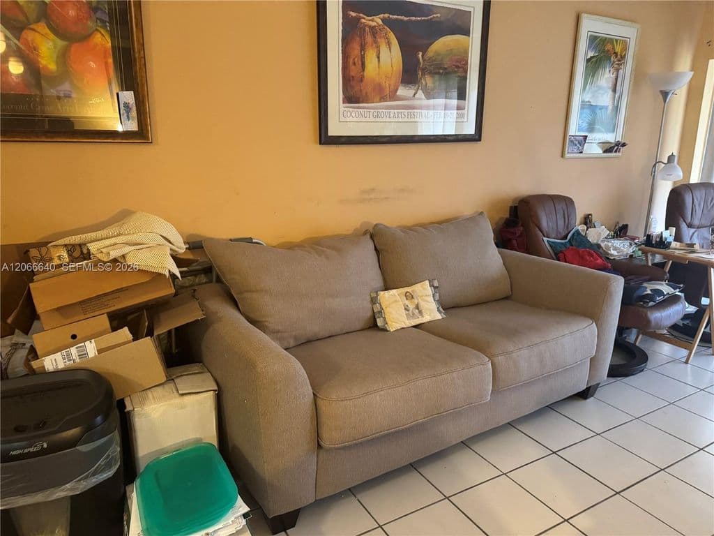 2+1 Condo — 8775 Park Blvd APT 123