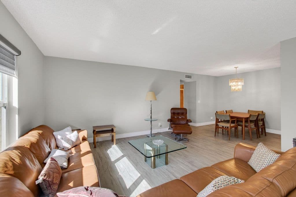 2-bedroom Condo — 5392 Lakefront Boulevard #A