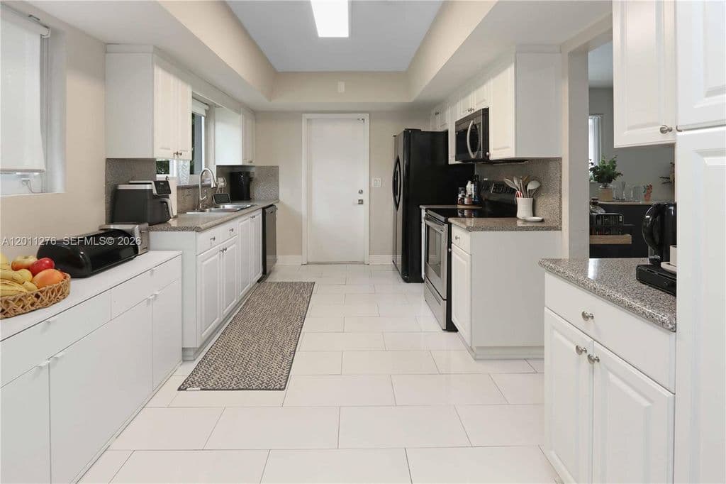3+1 Müstakil ev — 1333 Tyler St