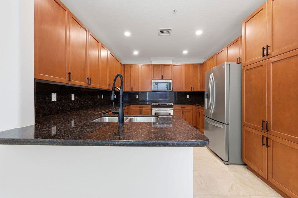 3-bedroom Property — 1812 NE 26th Avenue