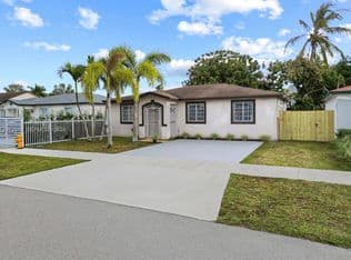 3+1 Müstakil ev — 28901 SW 150th Pl, Homestead, 33033