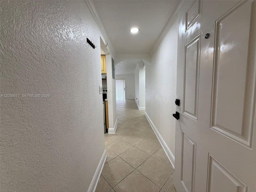 3+1 Condo — 8500 SW 109th Ave #6109