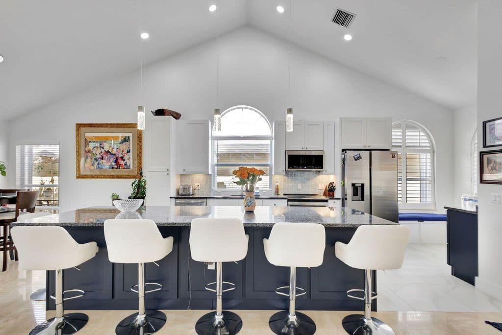 3+1 Müstakil ev — 2354 Saratoga Bay Drive