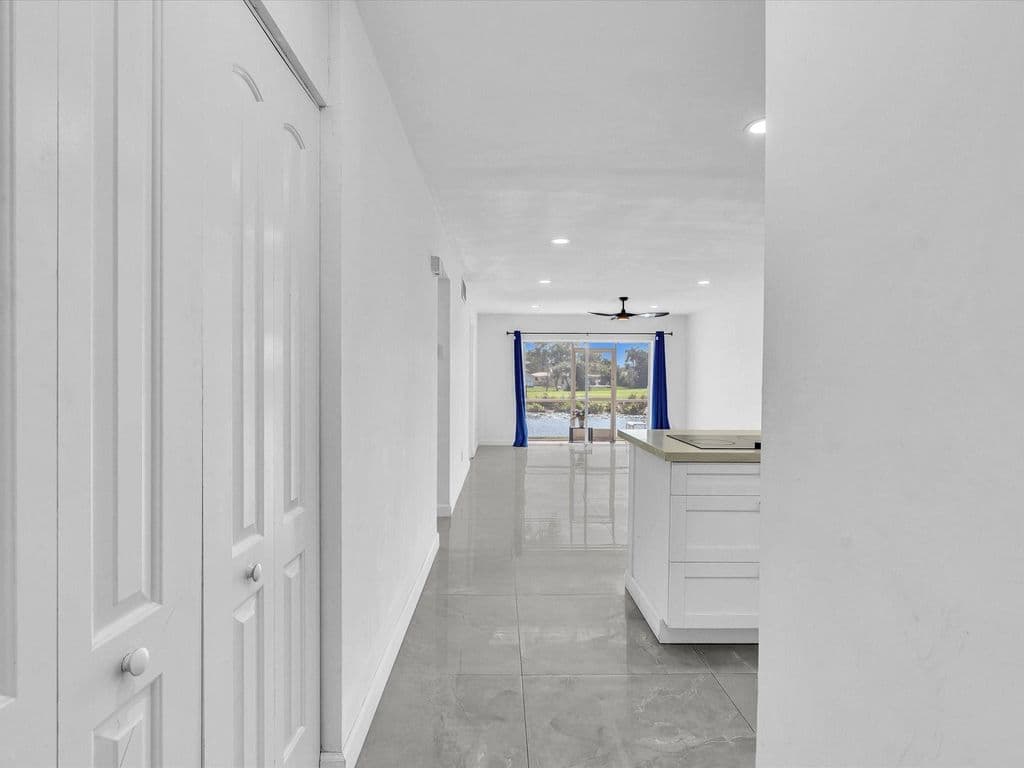 2-bedroom Condo — 2451 SW 82nd Avenue #108