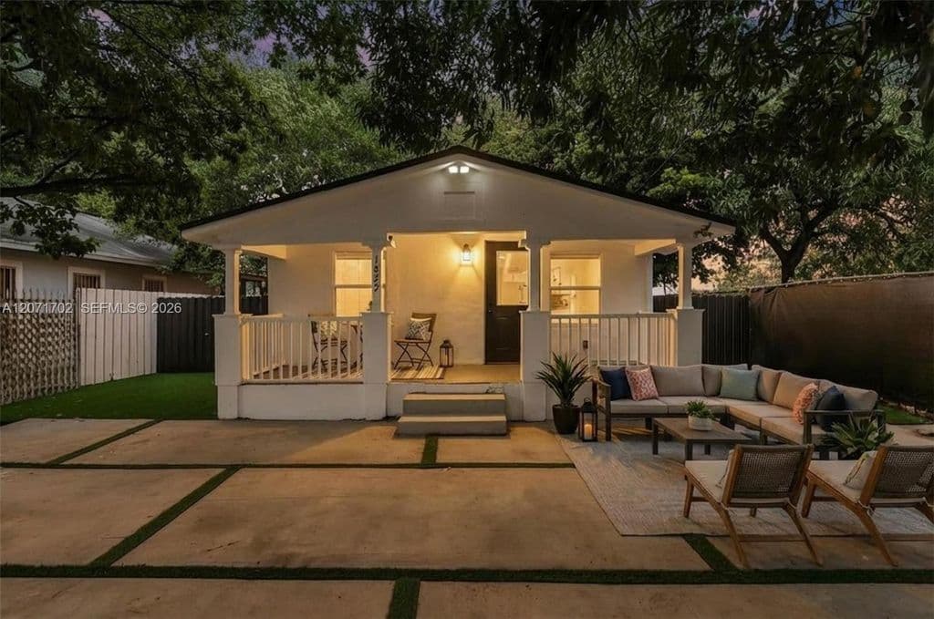 3-bedroom Single-Family Home — 1829 NW 62nd Ter