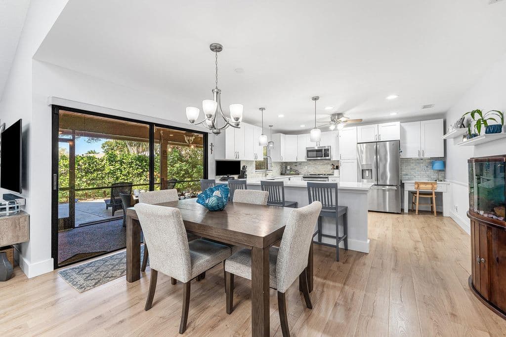 2+1 Müstakil ev — 6194 Brandon Street