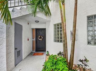 3-bedroom Condo — 5395 Firenze Drive #B, Boynton Beach, 33437