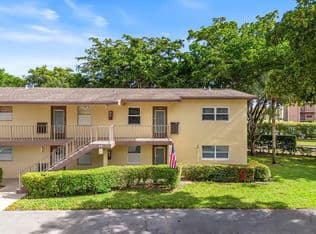 2+1 Condo — 7360 NW 1st Street NW #208, Margate, 33063