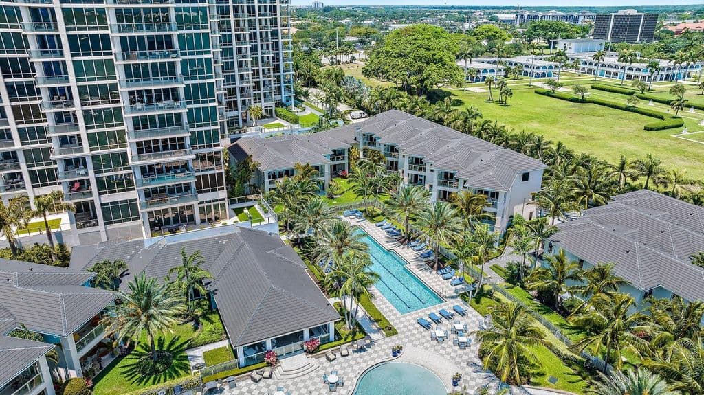 3-bedroom Property — 110 Water Club Court N