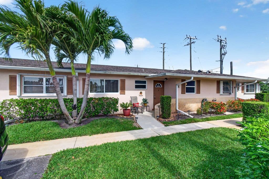 2+1 Condo — 2533 Dudley Dr Unit E