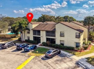 2-bedroom Condo — 3413 Cocoplum Circle #3407, Coconut Creek, 33063