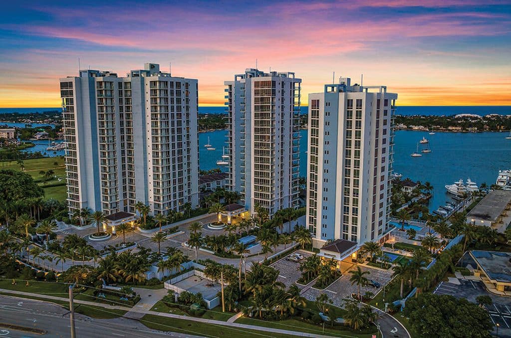 2+1 Condo — 1 Water Club Way #402