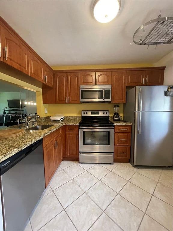2-bedroom Condo — 2786 NW 104th Ave APT 211