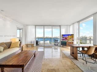 3-bedroom Condo — 7929 West Dr APT 1501, North Bay Village, 33141