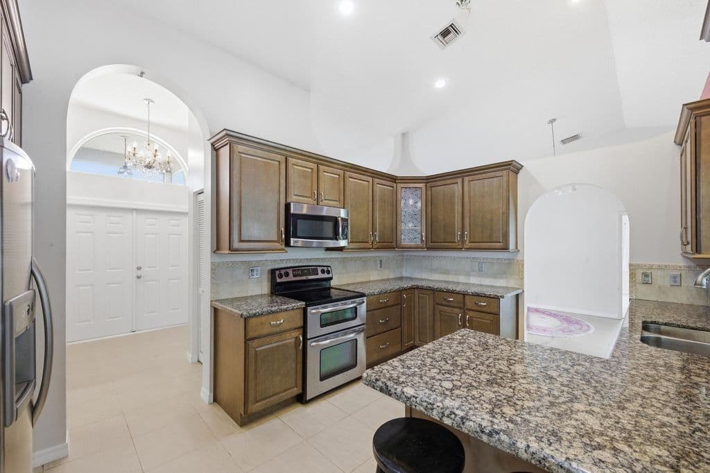 3-bedroom Single-Family Home — 1405 Chappard Court