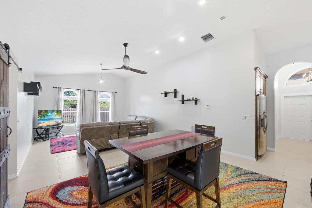 3-bedroom Single-Family Home — 1405 Chappard Court