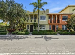 3-bedroom Townhouse — 219 N L Street #100, Lake Worth, 33460