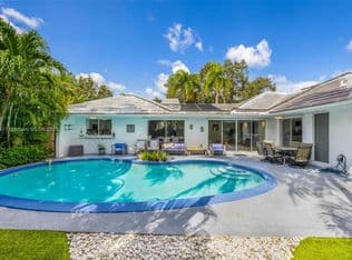 3+1 Müstakil ev — 2132 NE 63rd Ct, Fort Lauderdale, 33308
