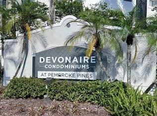 2-bedroom Condo — 11185 SW 6th St APT 303, Hollywood, 33025