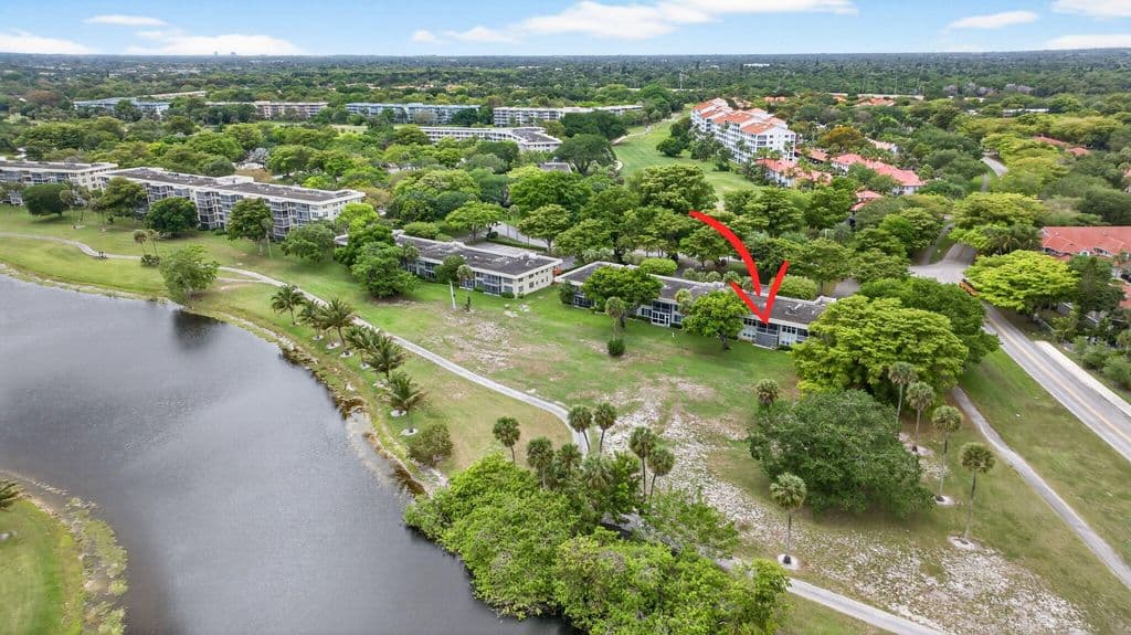 3-bedroom Condo — 800 Cypress Boulevard #204a