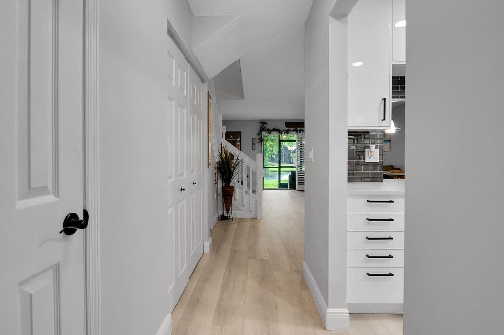 2-bedroom Property — 530 WESTREE Lane #530