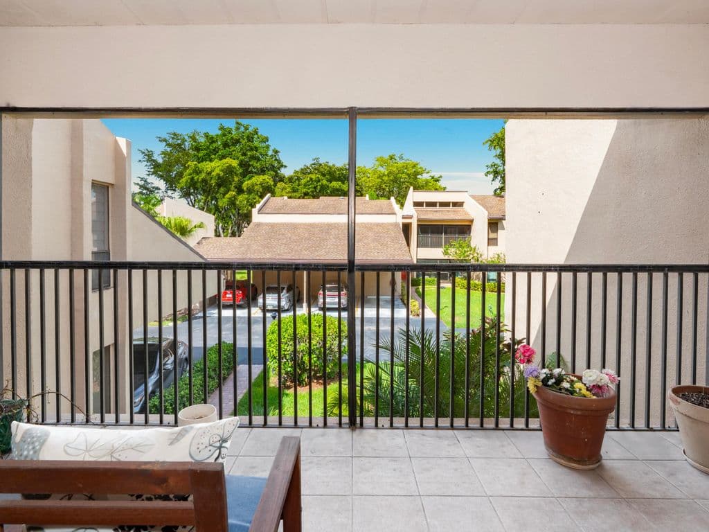 3-bedroom Condo — 6424 Pumpkin Seed Circle