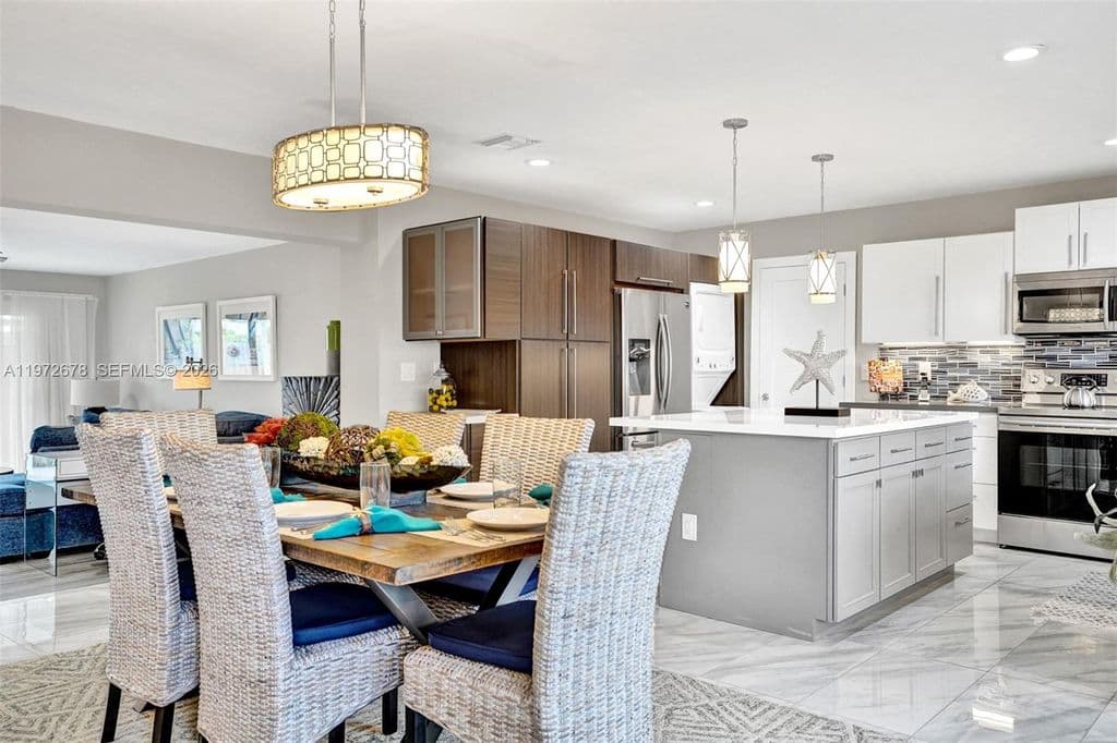 4-bedroom Property — 1236 NE 18th Ave
