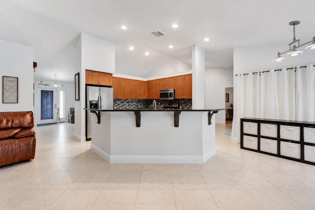 4-bedroom Single-Family Home — 4270 NW 9th Street