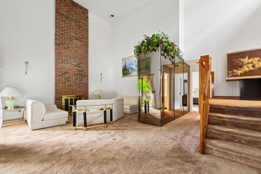 4+1 Müstakil ev — 15615 SW 54th Street