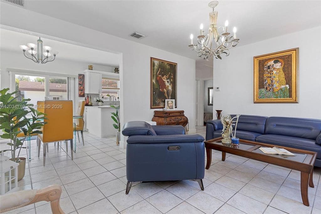 4+1 Müstakil ev — 6801 SW 27th St